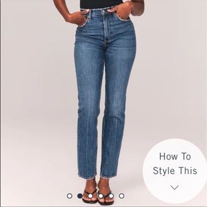 Abercrombie and Fitch Curve love 90s Straight Ultra High Rise Jean